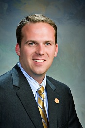 Photograph of Justin Olson